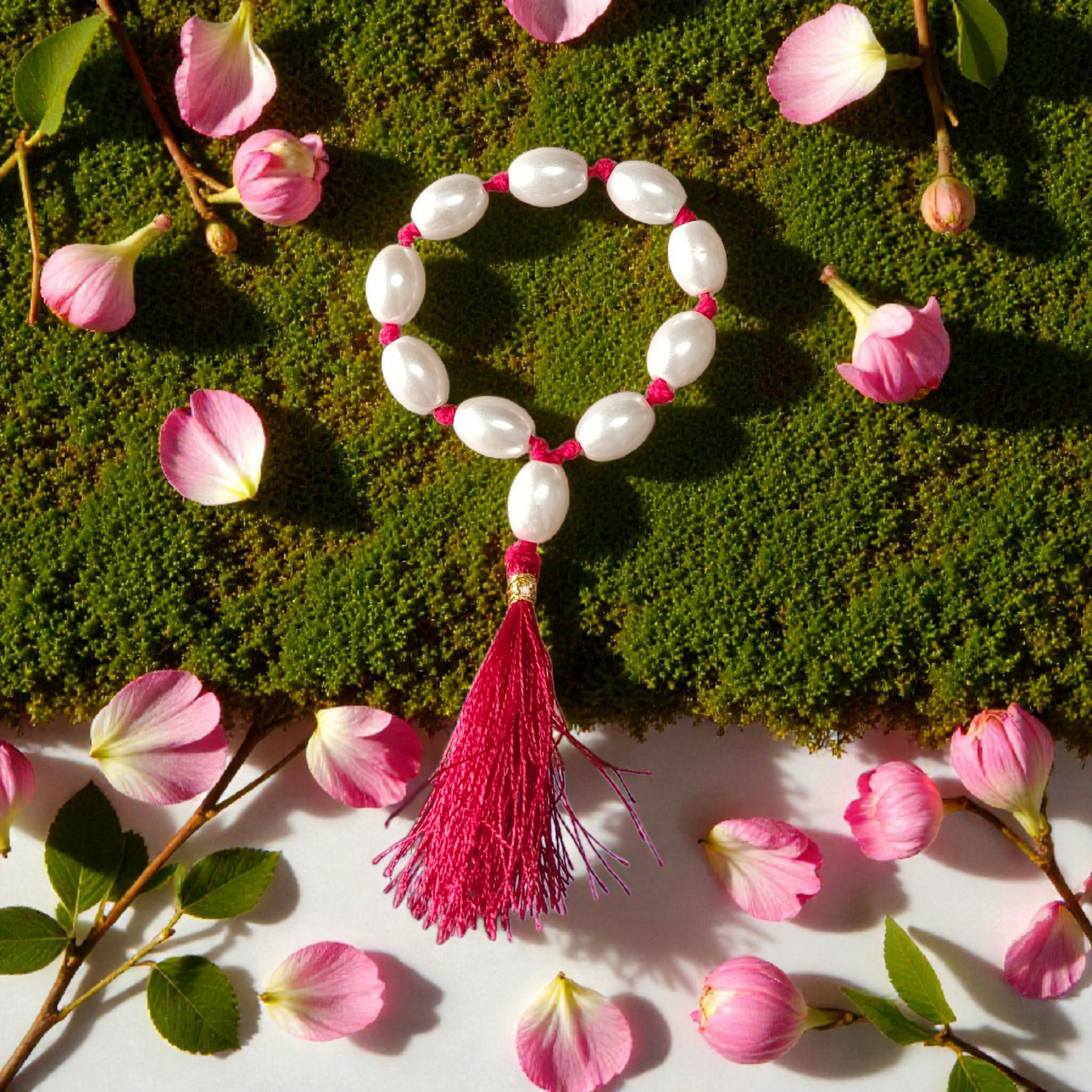 Close-up of MALAWALA Natural Pearl Finger Mala with 9+1 round 10–11mm pearls, ideal for meditation, japa, and daily spiritual use