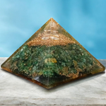 Green Aventurine Oraone Pyramid – Lab Certified for Healing, Luck & Heart Chakra Activation – Malawala