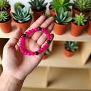 Handmade pink and black agate bracelet with 8MM polished hakik beads, stretchable and unisex design