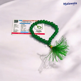 High-quality Green Hakik Mala made of 8MM Natural Green Agate beads with knotting, available in 27+1 and 108+1 bead variants, displayed with lab certificate