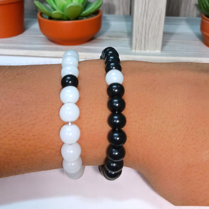 Natural Black & White Agate Couple Bracelet – Emotional Balance & Protection