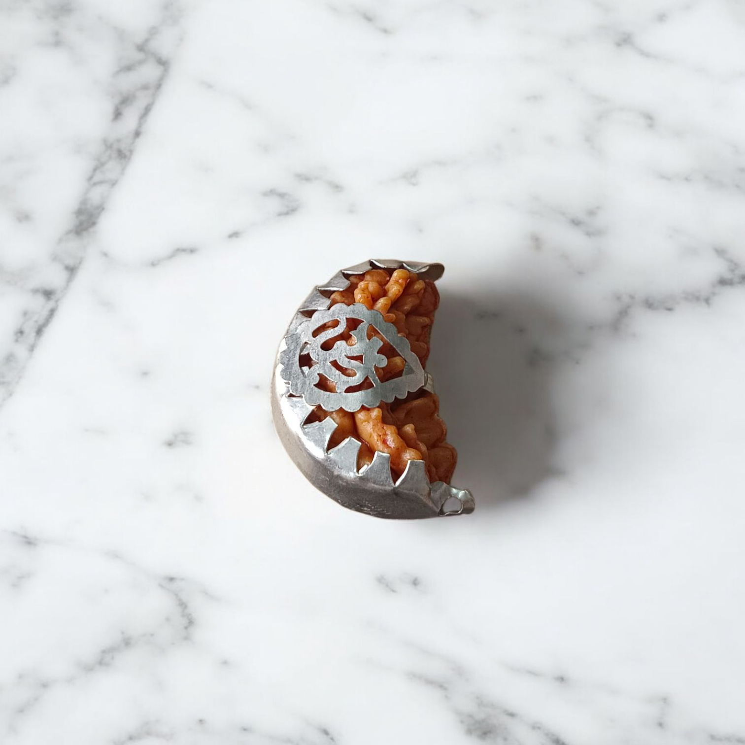 Lab certified Rudraksha pendant featuring 1 Mukhi and 5 Mukhi beads set in metal, designed for spiritual clarity and energy healing
