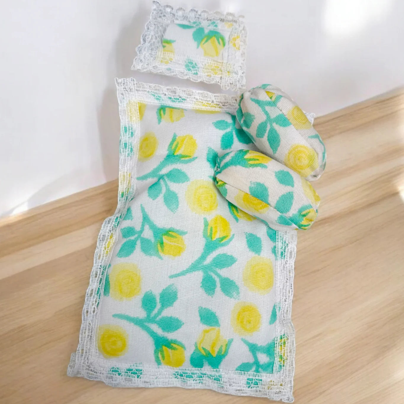 Laddu Gopal Gaddi Pillow Set | Suitable for 0–3 No. Laddu Gopal | Krishna Comfortable Aasan | Malawala