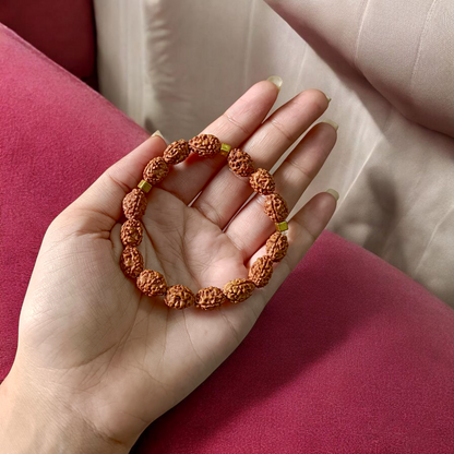 Natural 3 Mukhi Rudraksha Bracelet with 11mm Beads – Stretchable and Lab Certified Spiritual Accessory