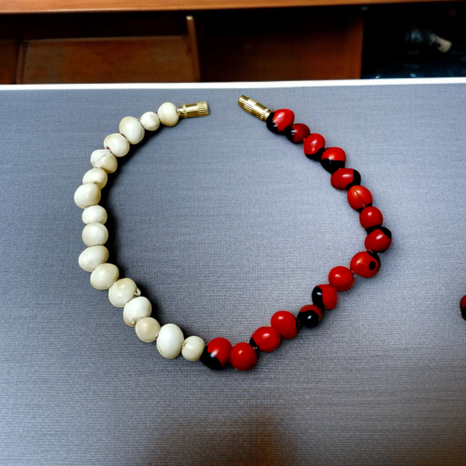 Natural Red And White Gunja Bracelet – Lab Certified - Malawala