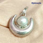 Pearl Moon Pendant | Locket of Moti Chandra Gemstone in Silver | Lab Certified | Top Grade Quality
