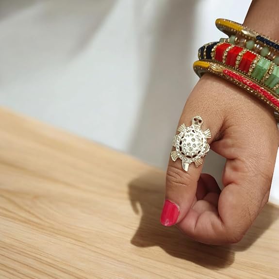 Tortoise Ring | Stylish Zircon Diamond Design - Malawala
Info
