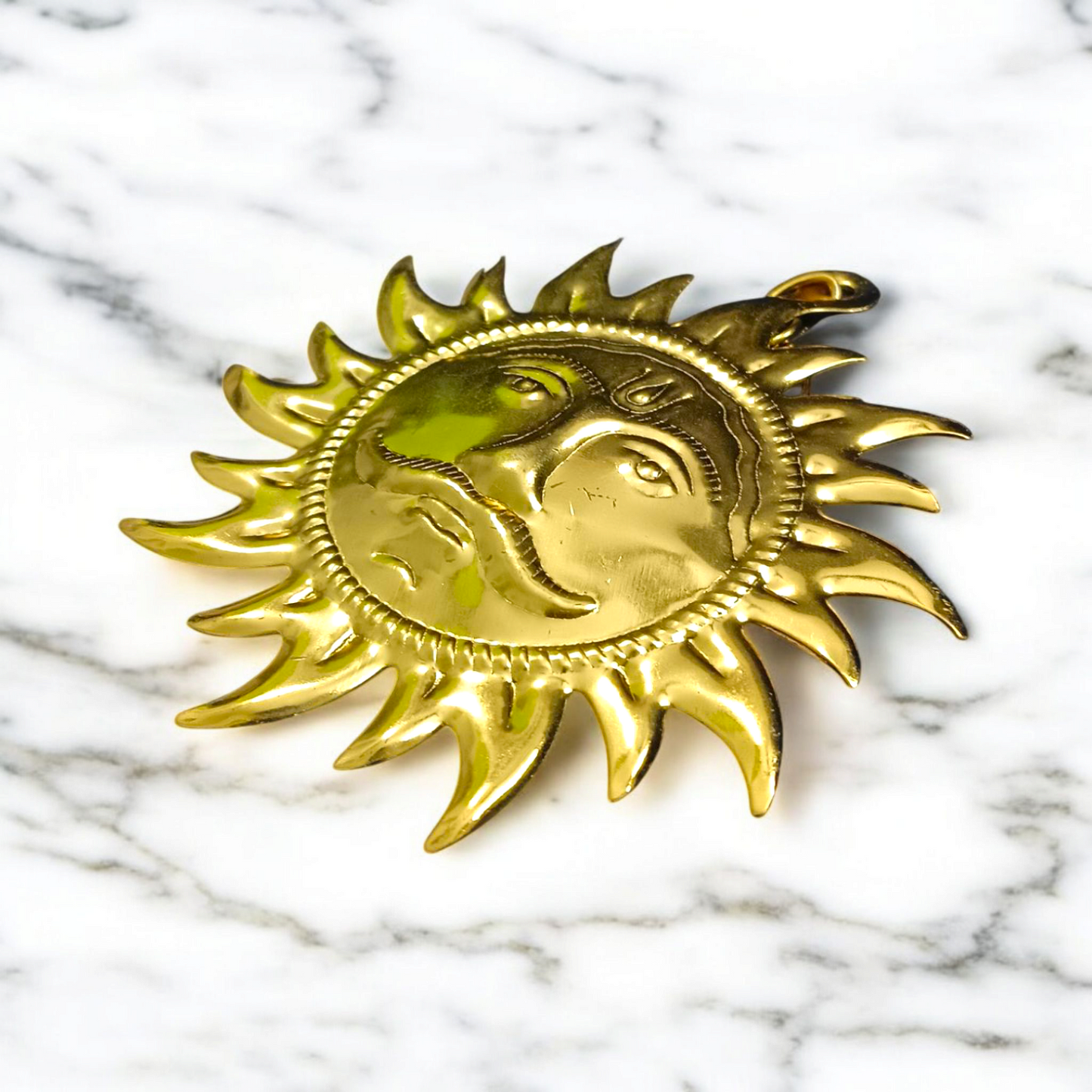 Wall Hanging Surya – Pure Brass Sun Wall Decor | Golden Finish for Protection from Vastu Dosh, Shani Dosh & Accidents | Ideal for Home & Office – Malawala